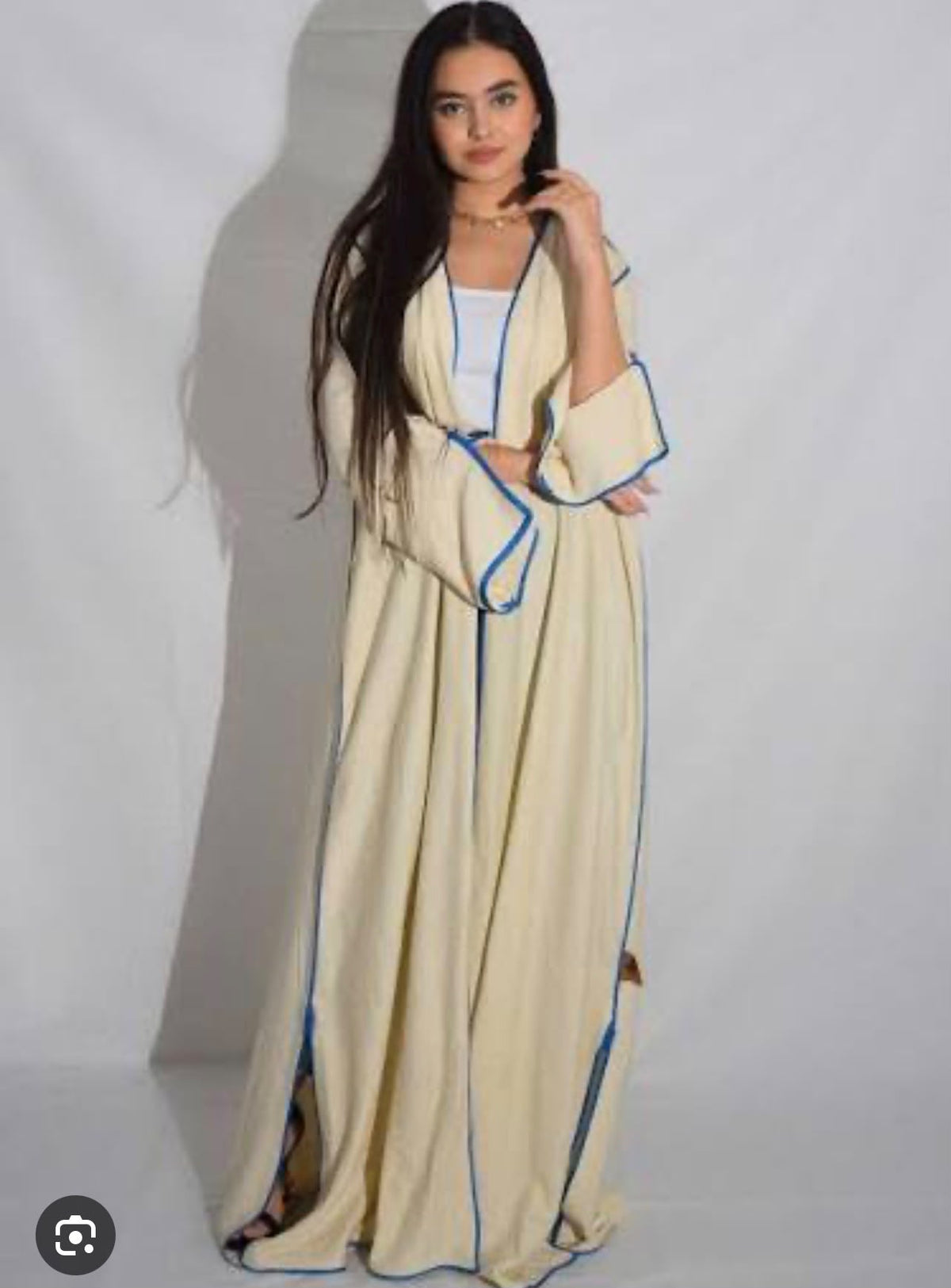 Elegante Abaya / Bisht – Zeitlose Modernitä